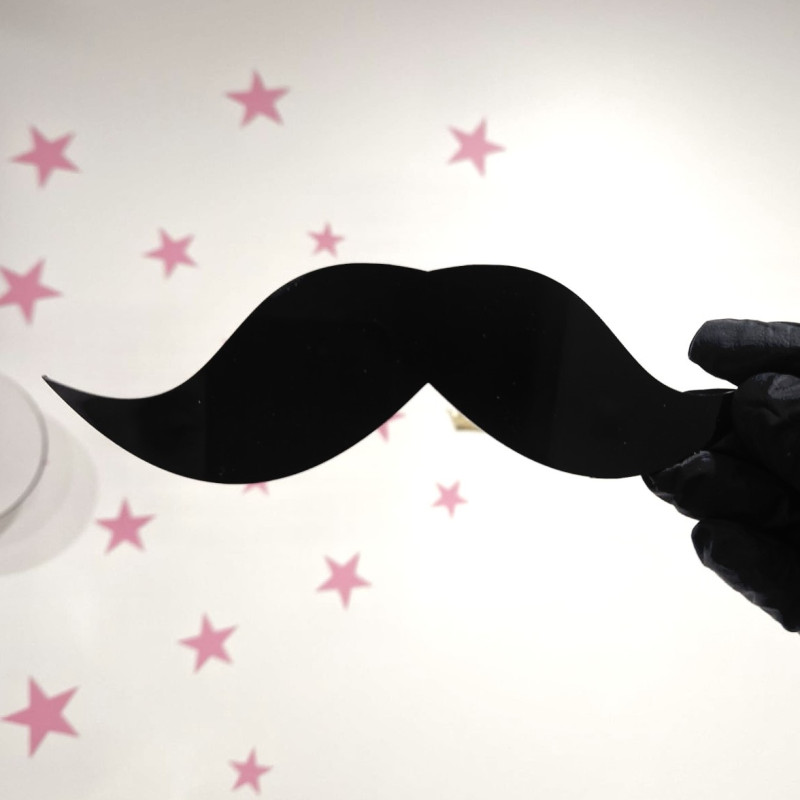 Face topper moustache Face topper moustache